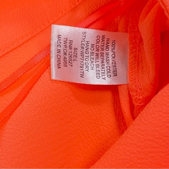 Scalloped Shorts Size L - Picture 5 of 6